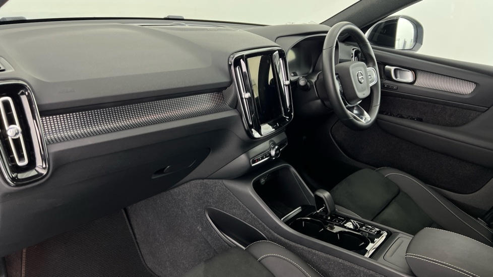 Used Volvo XC40 2024 for sale - 77071046: Photo 62