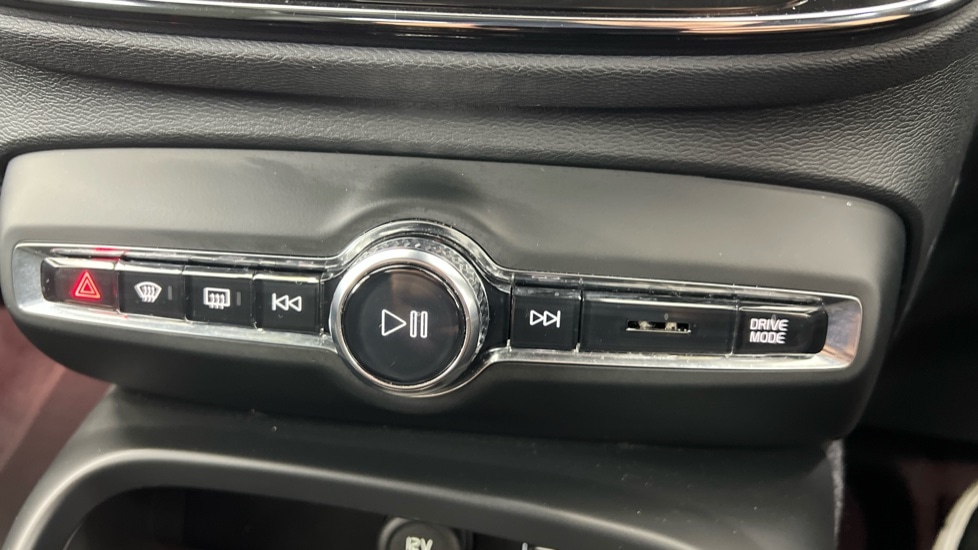 Used Volvo XC40 2022 for sale - 76817726: Photo 46