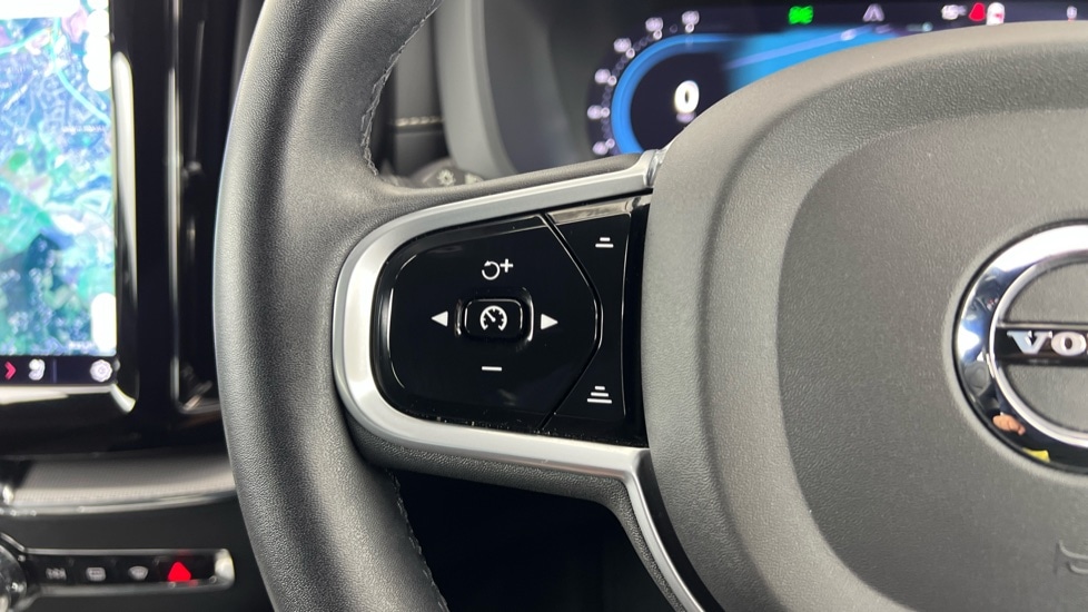 Used Volvo XC60 2022 for sale - 76507571: Photo 21