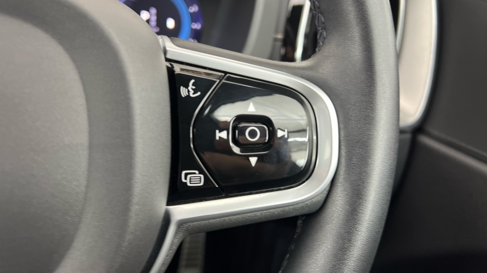 Used Volvo XC60 2022 for sale - 76507571: Photo 22