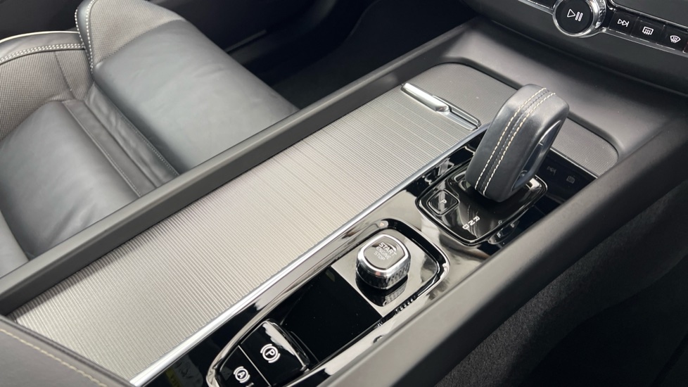 Used Volvo XC60 2022 for sale - 76507571: Photo 25