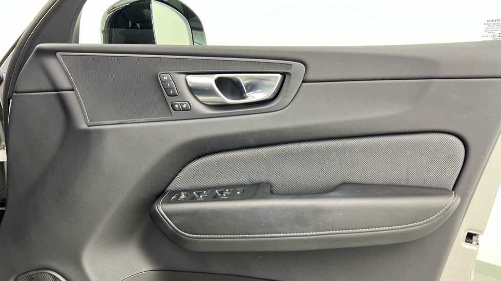 Used Volvo XC60 2022 for sale - 76507571: Photo 29