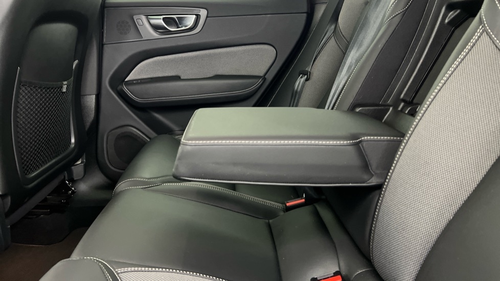 Used Volvo XC60 2022 for sale - 76507571: Photo 34