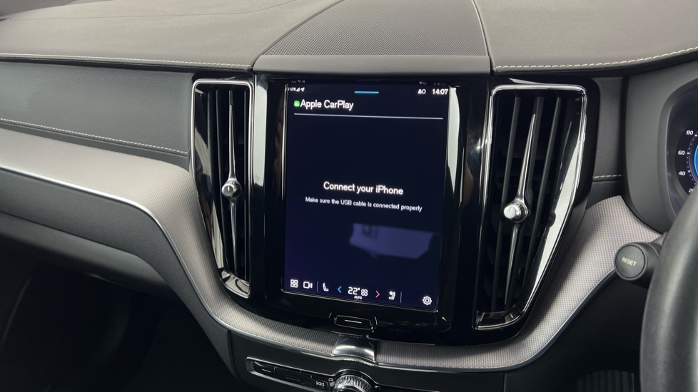 Used Volvo XC60 2022 for sale - 76507571: Photo 43