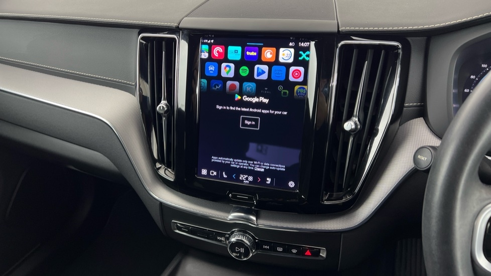 Used Volvo XC60 2022 for sale - 76507571: Photo 45