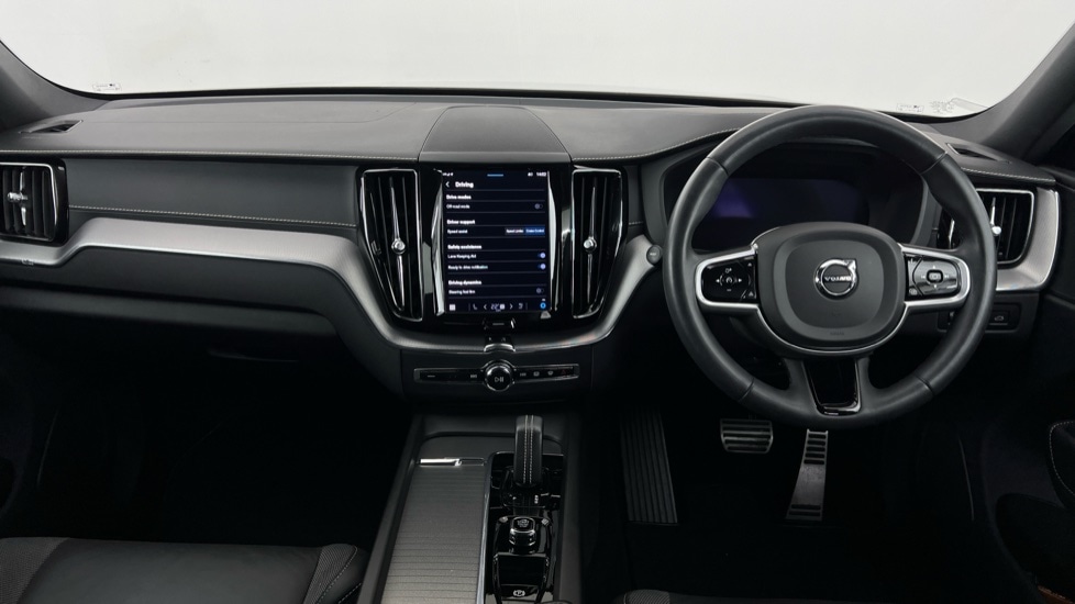 Used Volvo XC60 2022 for sale - 76507571: Photo 5