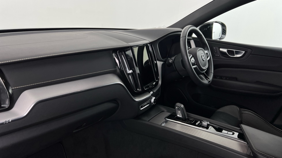 Used Volvo XC60 2022 for sale - 76507571: Photo 56