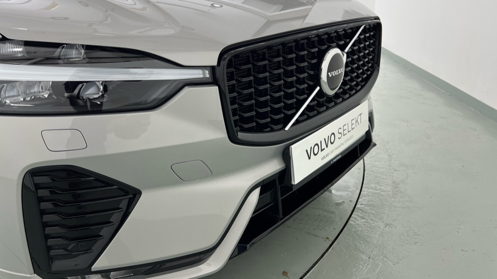 Used Volvo XC60 2022 for sale - 76507571: Photo 60