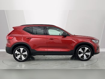 Used Volvo XC40 2022 for sale - 76861821: Photo