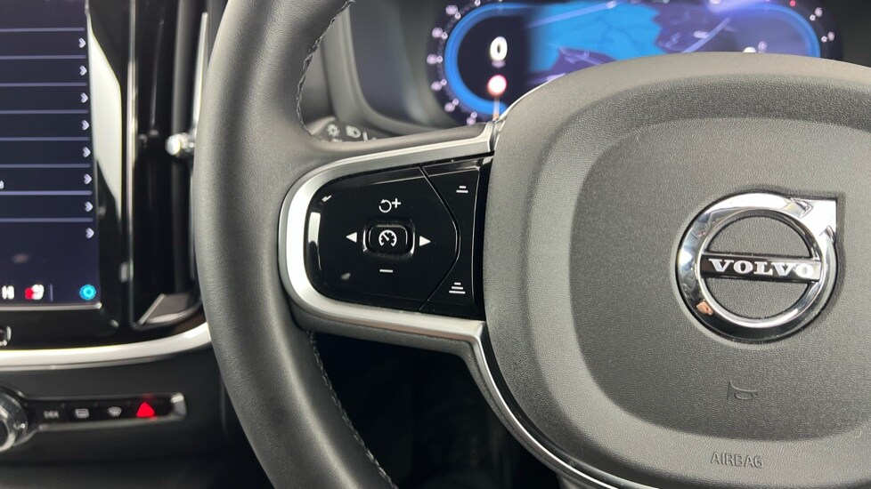 Used Volvo V60 2025 for sale - 77893970: Photo 21