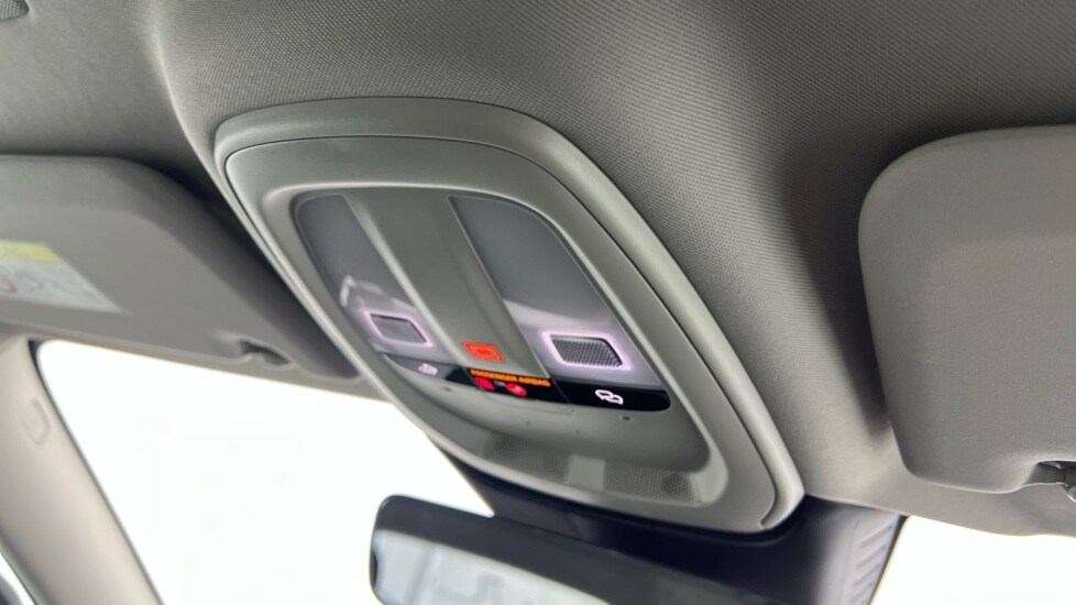 Used Volvo V60 2025 for sale - 77893970: Photo 28