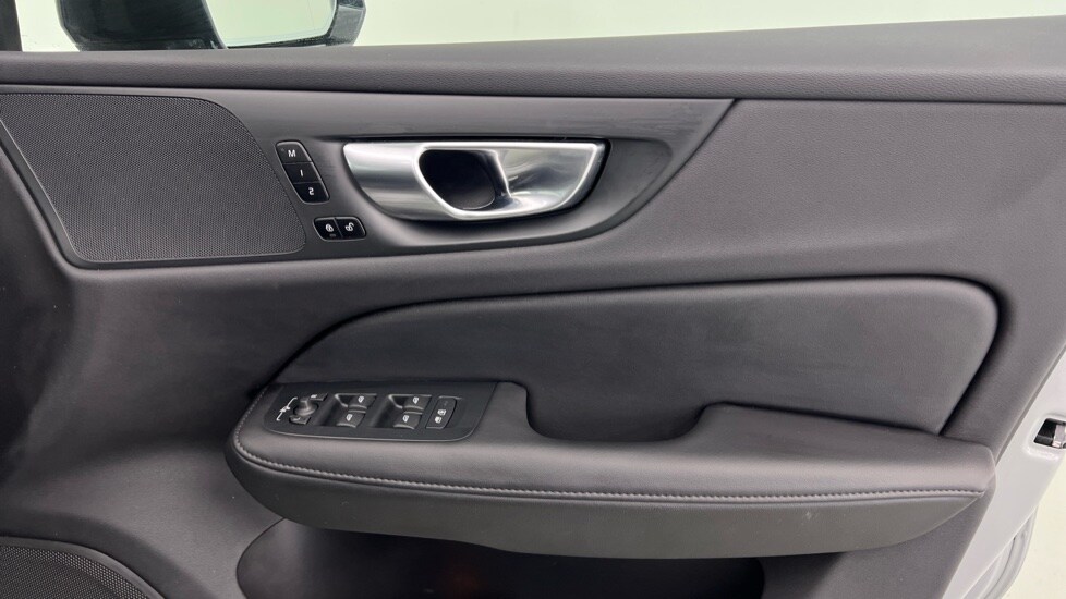 Used Volvo V60 2025 for sale - 77893970: Photo 29