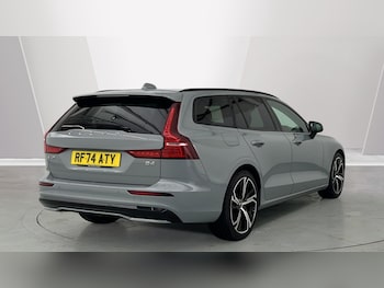 Used Volvo V60 2025 for sale - 77893970: Photo