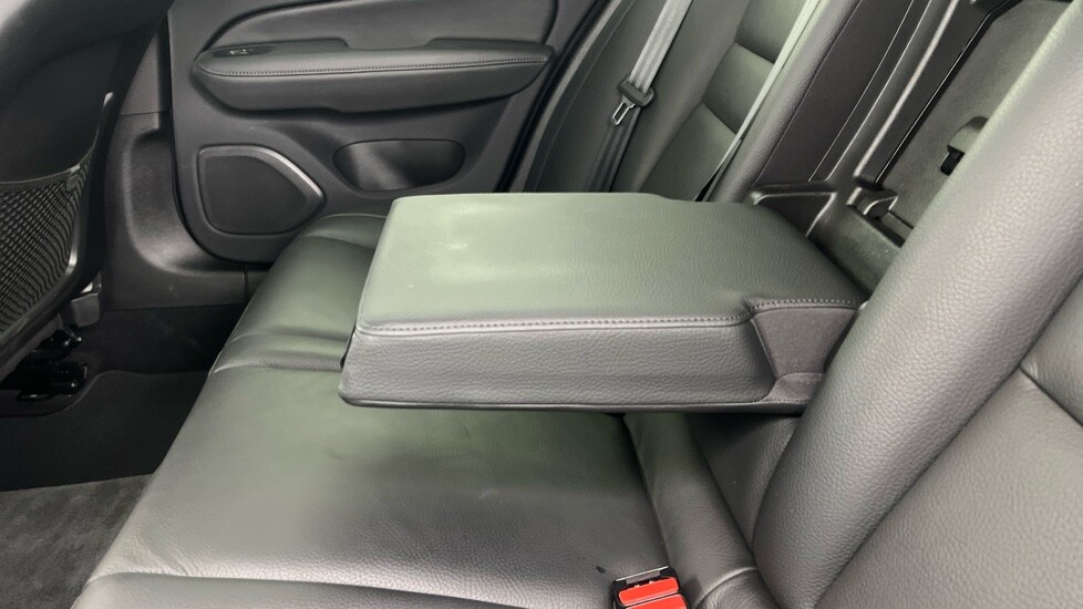 Used Volvo V60 2025 for sale - 77893970: Photo 34