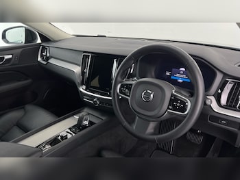 Used Volvo V60 2025 for sale - 77893970: Photo