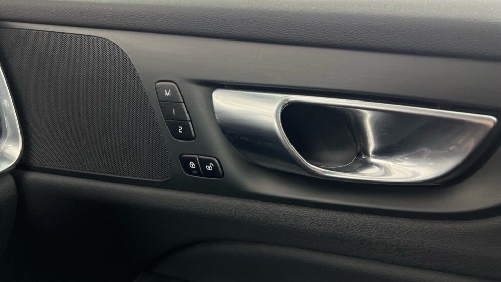 Used Volvo V60 2025 for sale - 77893970: Photo 50