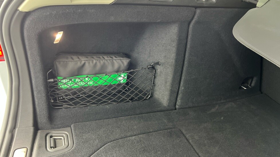 Used Volvo V60 2025 for sale - 77893970: Photo 55