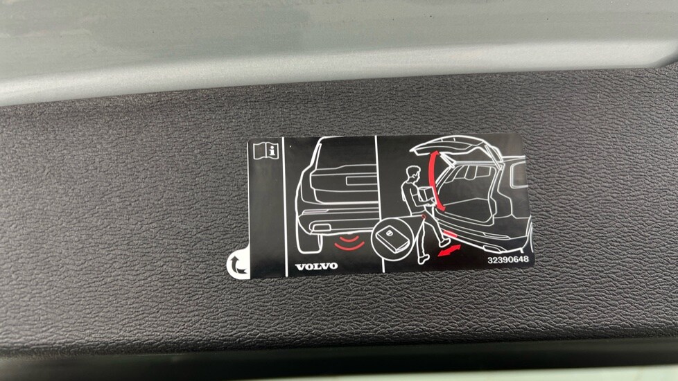 Used Volvo V60 2025 for sale - 77893970: Photo 57