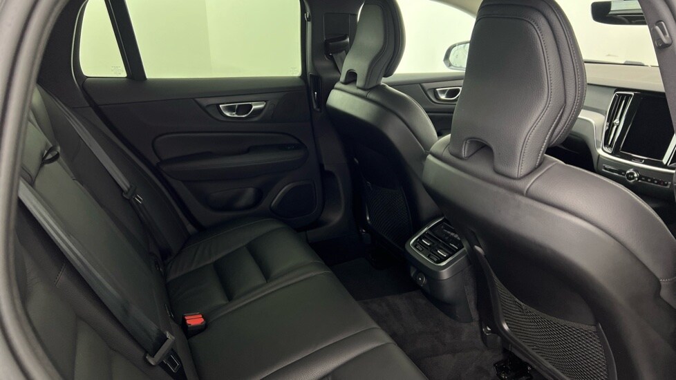 Used Volvo V60 2025 for sale - 77893970: Photo 6