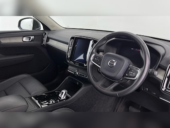 Used Volvo XC40 2019 for sale - 76172420: Photo