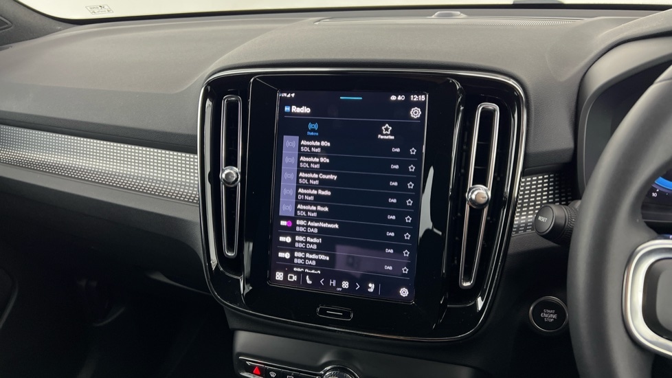 Used Volvo XC40 2024 for sale - 75763440: Photo 41