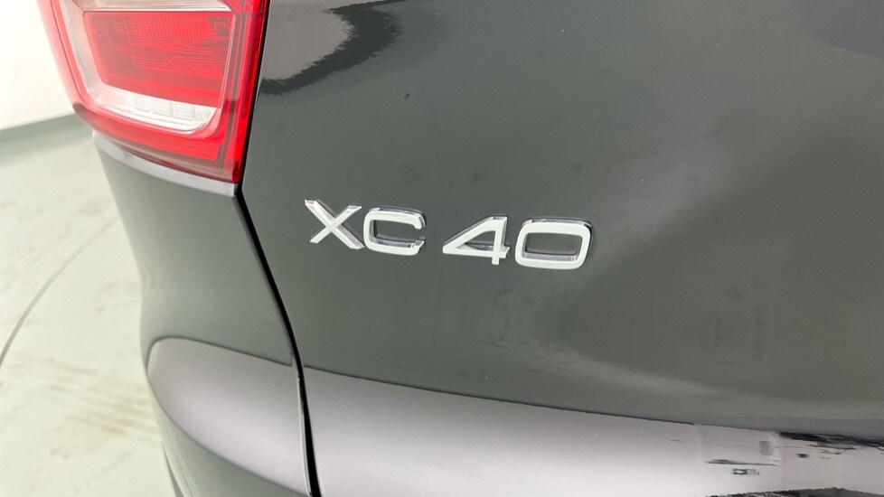 Used Volvo XC40 2024 for sale - 75763440: Photo 55