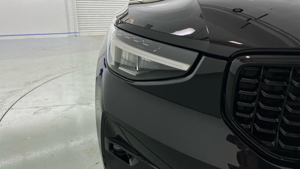 Used Volvo XC40 2024 for sale - 75763440: Photo 64