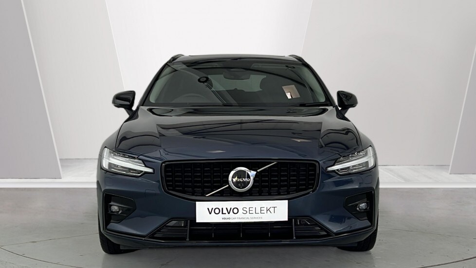 Used Volvo V60 2025 for sale - 77826410: Photo 8