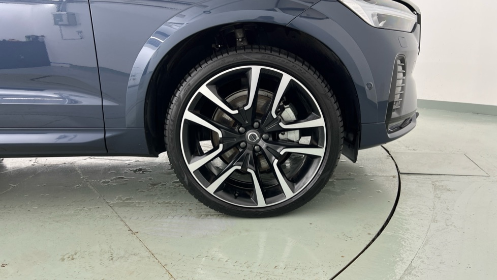 Used Volvo XC60 2025 for sale - 76563874: Photo 65