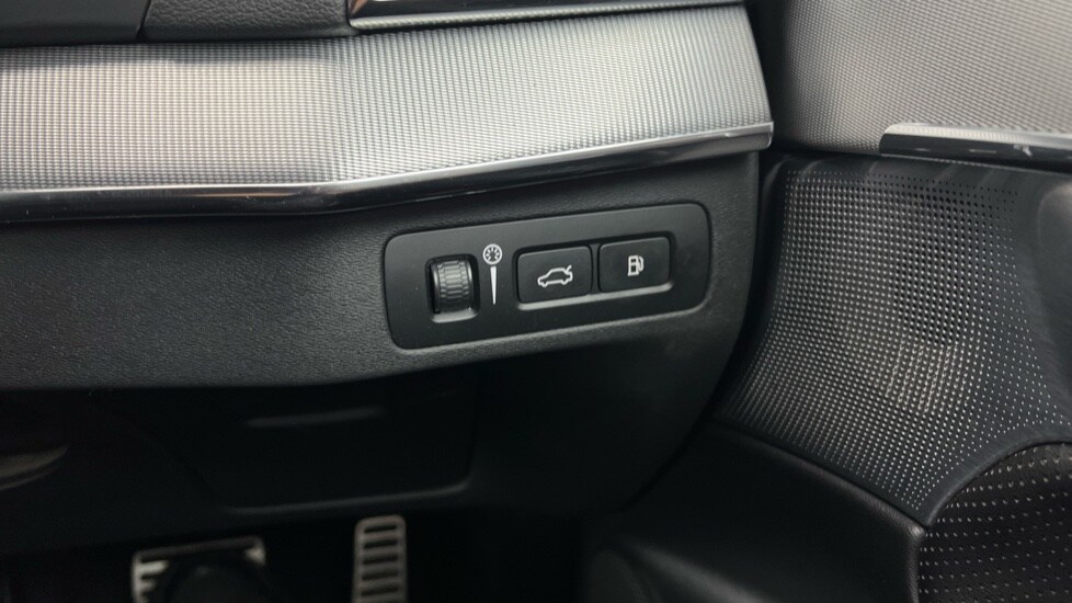 Vehicle 44