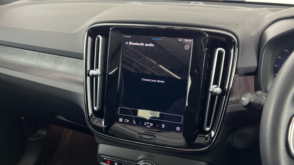 Used Volvo C40 2023 for sale - 77326319: Photo 40