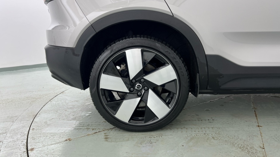 Used Volvo C40 2023 for sale - 77326319: Photo 9