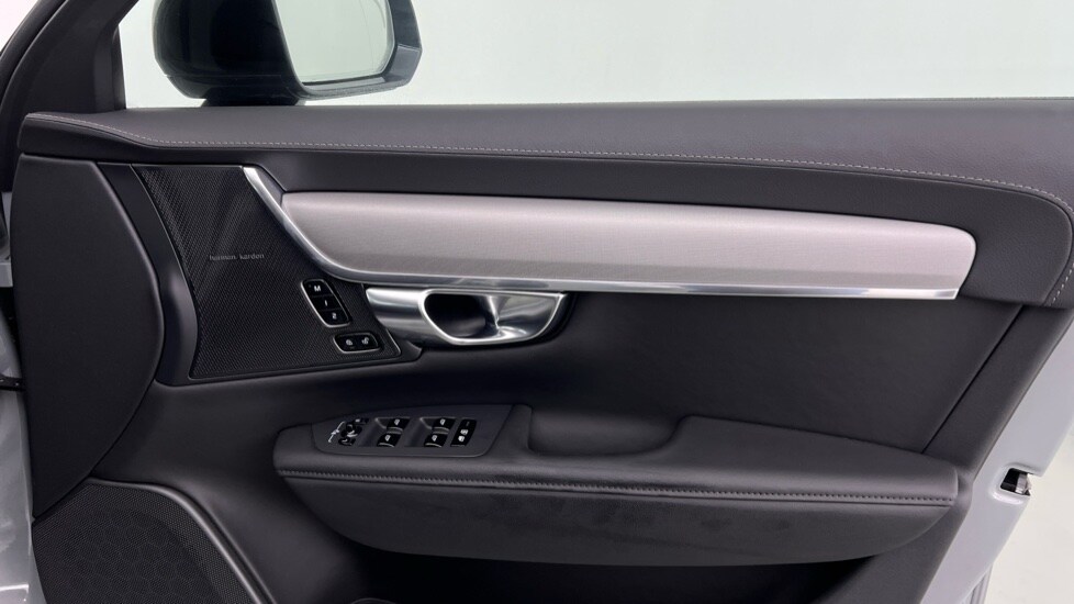 Used Volvo V90 2025 for sale - 76519405: Photo 29