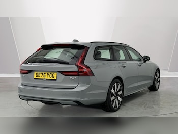 Used Volvo V90 2025 for sale - 76519405: Photo
