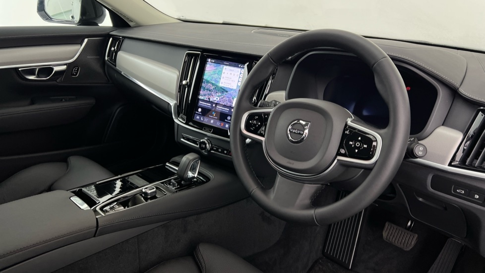 Used Volvo V90 2025 for sale - 76519405: Photo 4