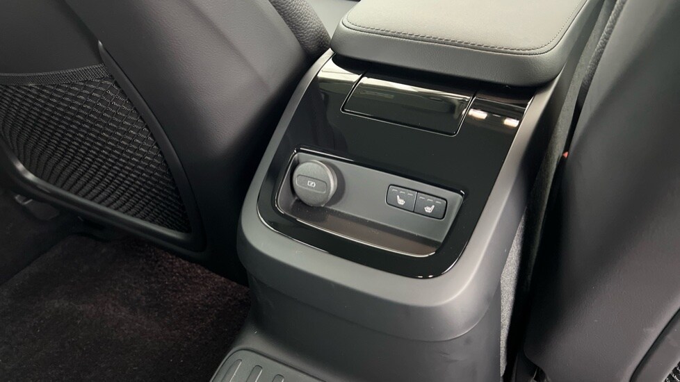 Used Volvo V90 2025 for sale - 76519405: Photo 40