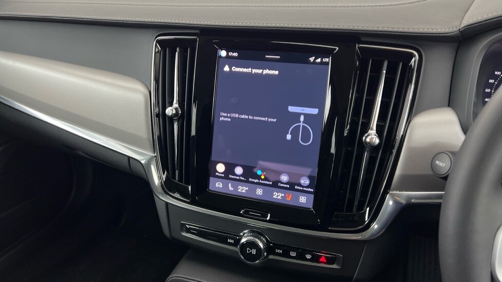 Used Volvo V90 2025 for sale - 76519405: Photo 44