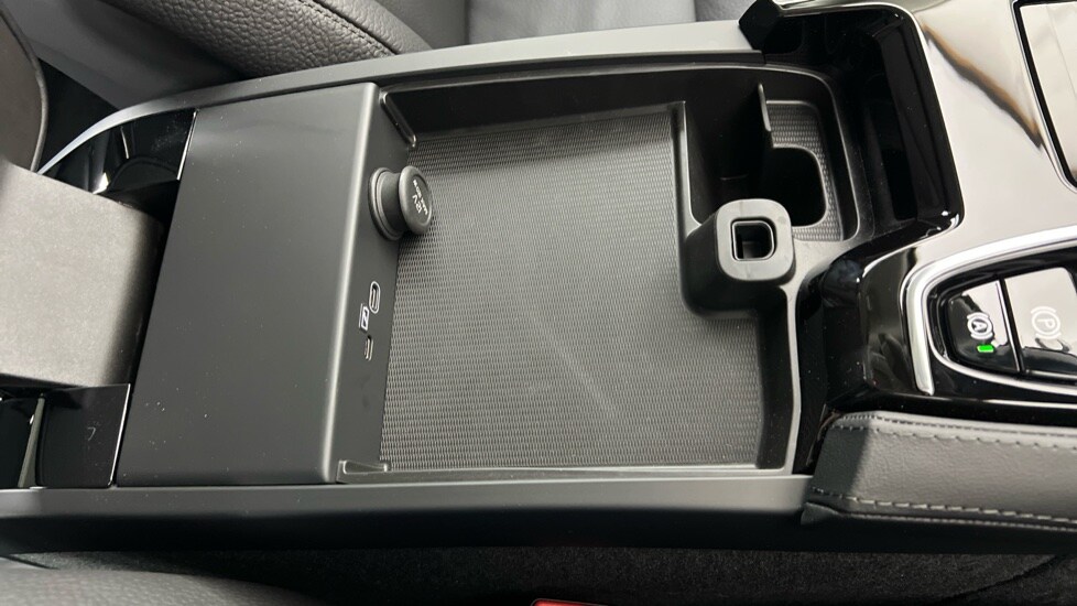 Used Volvo V90 2025 for sale - 76519405: Photo 51