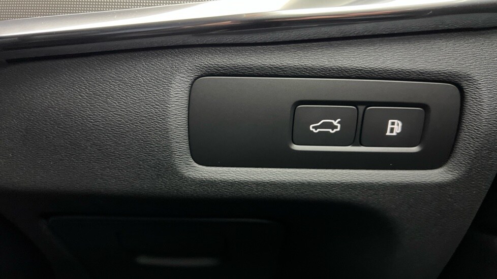 Used Volvo V90 2025 for sale - 76519405: Photo 53