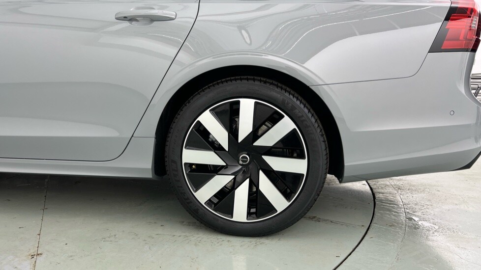 Used Volvo V90 2025 for sale - 76519405: Photo 58