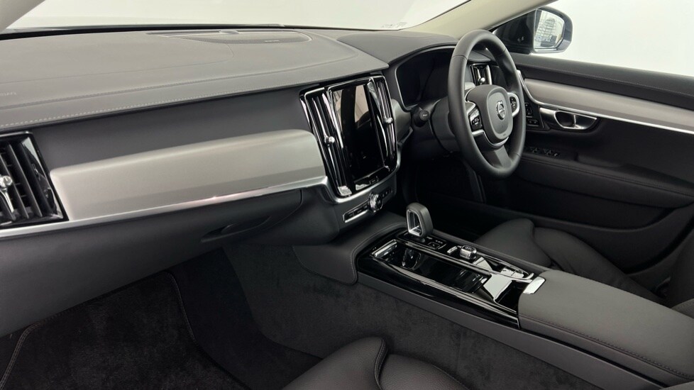 Used Volvo V90 2025 for sale - 76519405: Photo 59