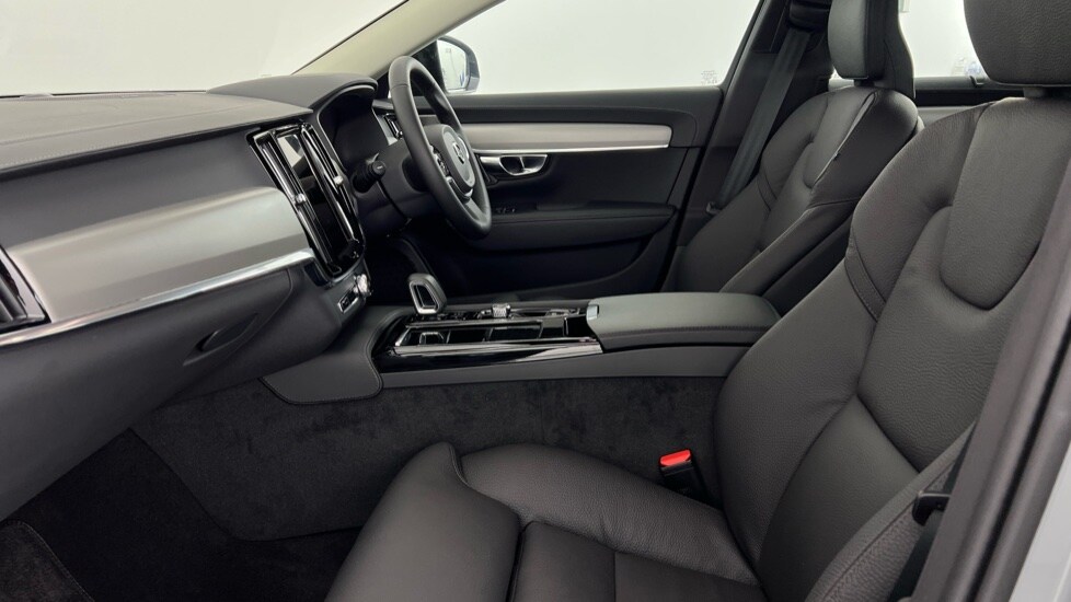 Used Volvo V90 2025 for sale - 76519405: Photo 60