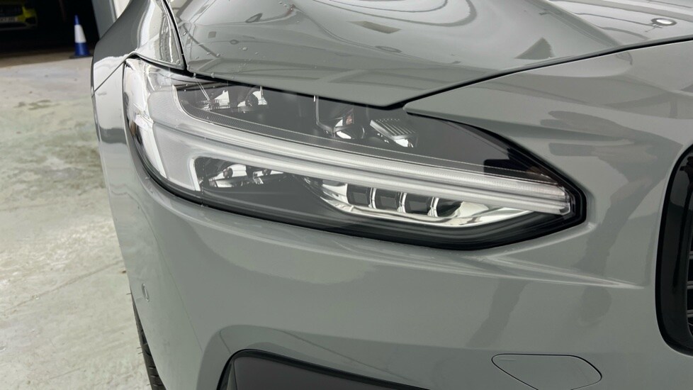 Used Volvo V90 2025 for sale - 76519405: Photo 65