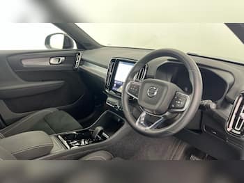 Used Volvo XC40 2024 for sale - 79431517: Photo