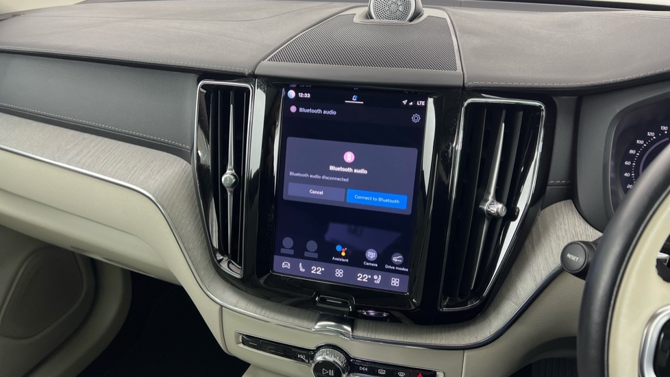 Used Volvo XC60 2023 for sale - 77971782: Photo 43