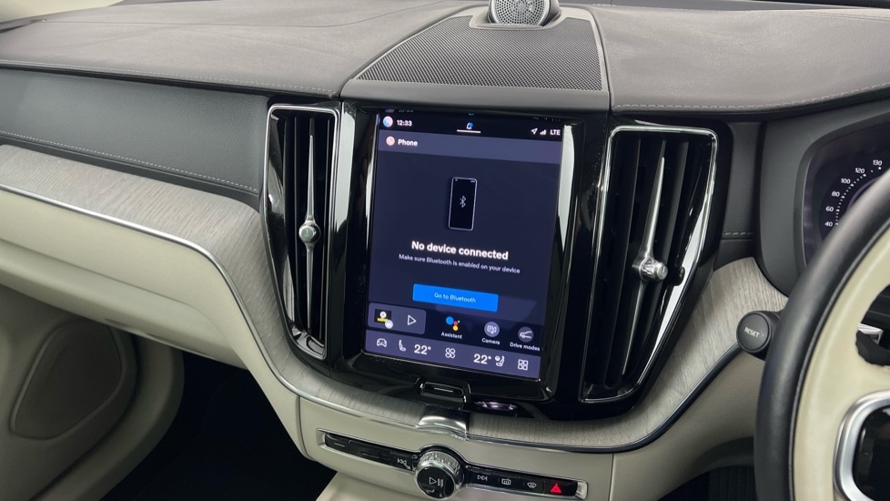 Used Volvo XC60 2023 for sale - 77971782: Photo 45