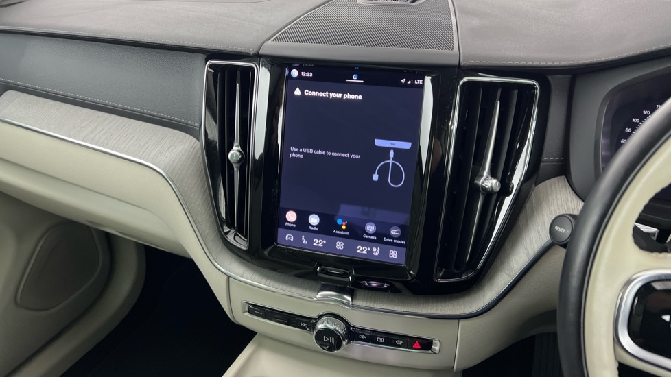 Used Volvo XC60 2023 for sale - 77971782: Photo 46