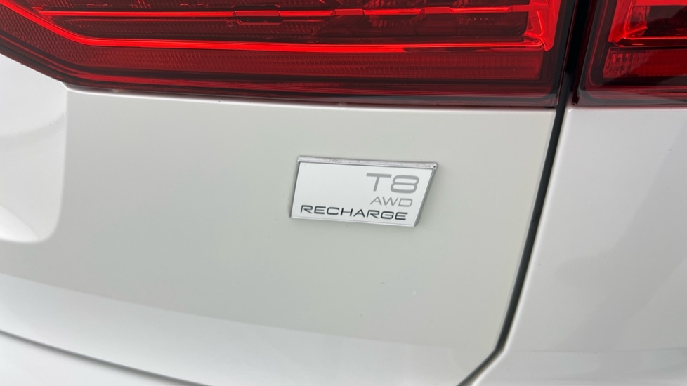 Used Volvo XC60 2023 for sale - 77971782: Photo 56