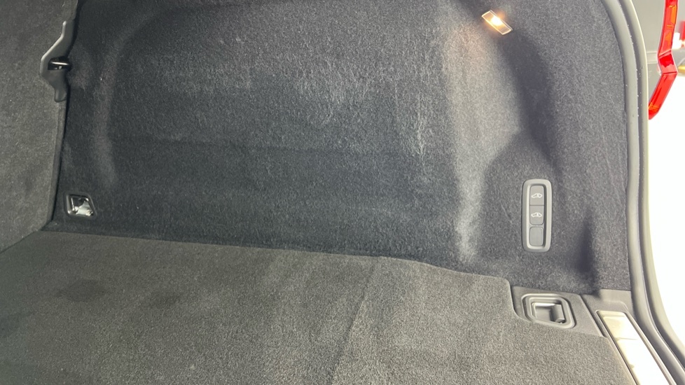 Used Volvo XC60 2023 for sale - 77971782: Photo 58