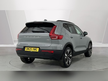 Used Volvo XC40 2025 for sale - 77959913: Photo